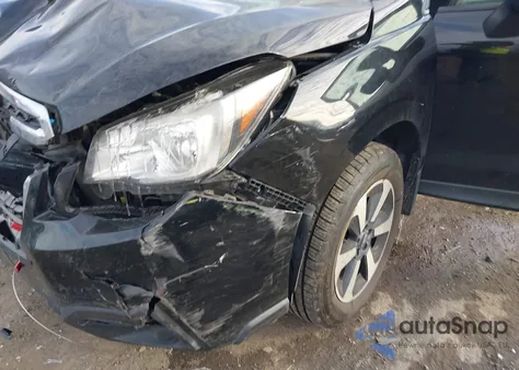 2018 Subaru Forester 2.5I z USA, uszkodzony, nr VIN JF2SJABC2JH499200